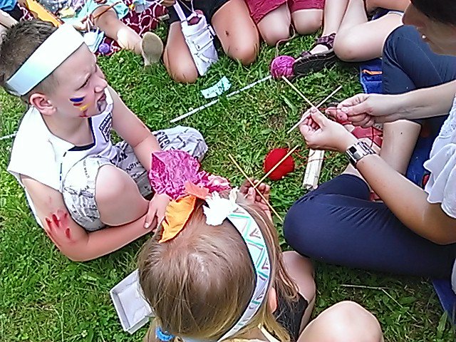 Indianie na Zaborzu- polowanie, wykonanie łapacza snów